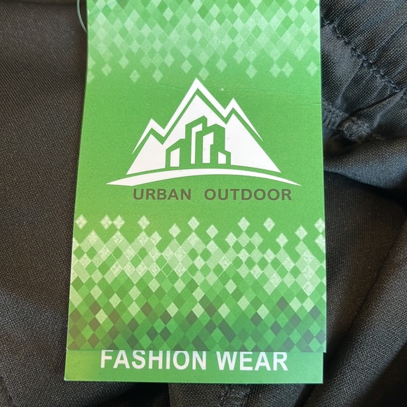 Urban outdoor, men’s athletic shorts, white/black, XL, pockets, new with tags - Picture 8 of 8